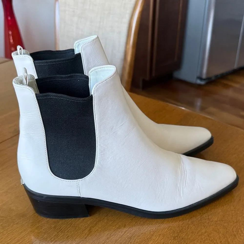 NEW Michael Kors booties
